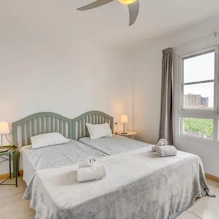 Apartman Tropical Views By Sunkeyrents *