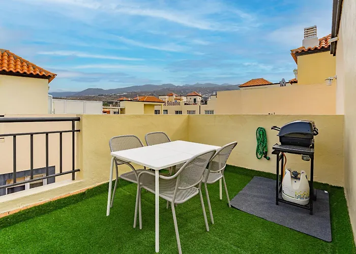 Tropical Views By Sunkeyrents アパート