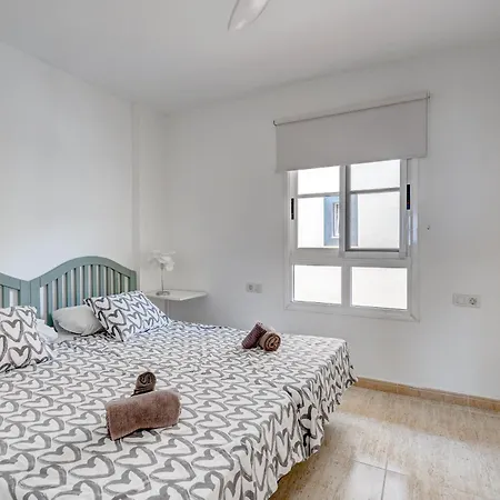 Tropical Views By Sunkeyrents Callao Salvaje